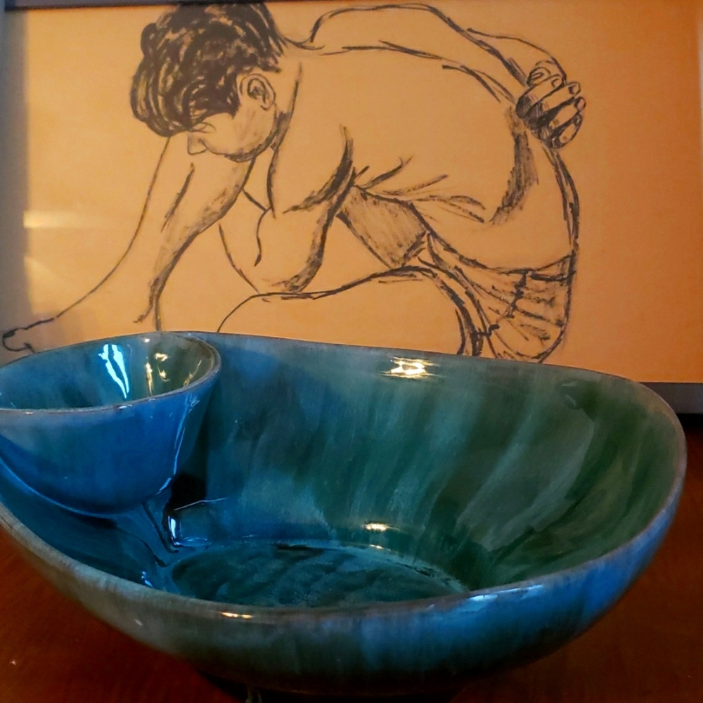 Blue/Green Blue mountain pottery chip dish